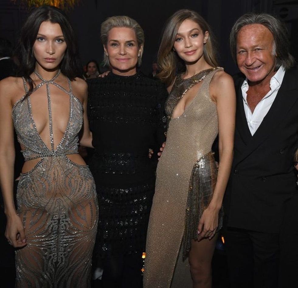 Bella Hadid, Gigi Hadid, Yoland Hadid, Mohamed Hadid