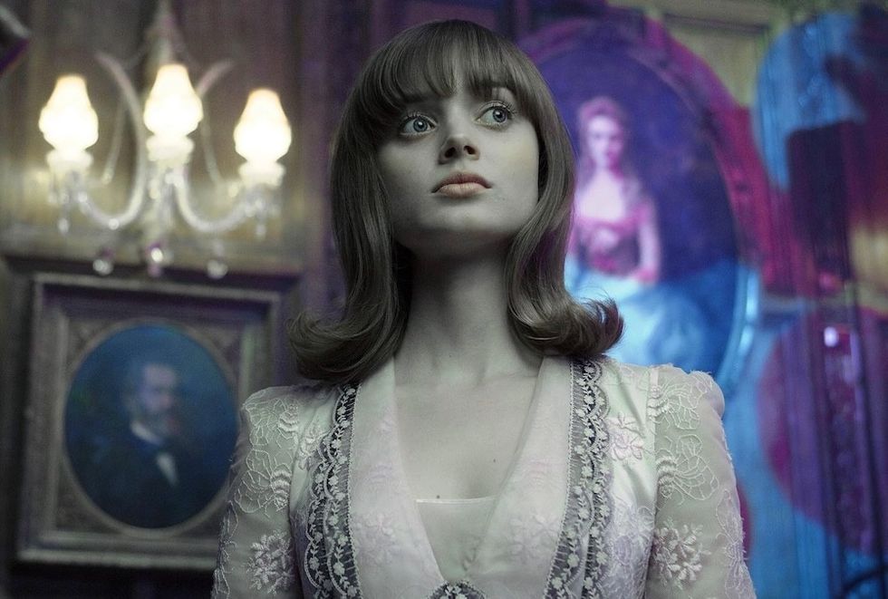 Bella Heathcote in Dark Shadows