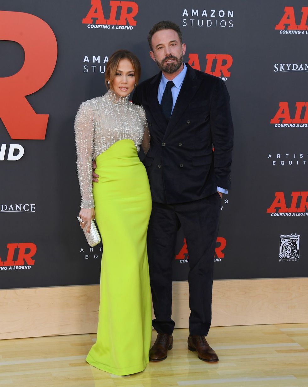 ben affleck jennifer lopez engaged