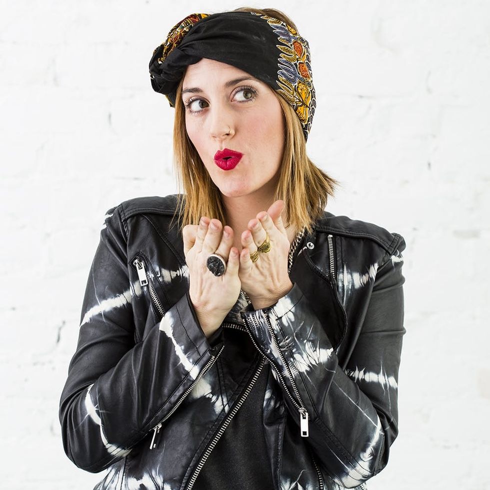 Beth_Beauty_Red_Lips_007