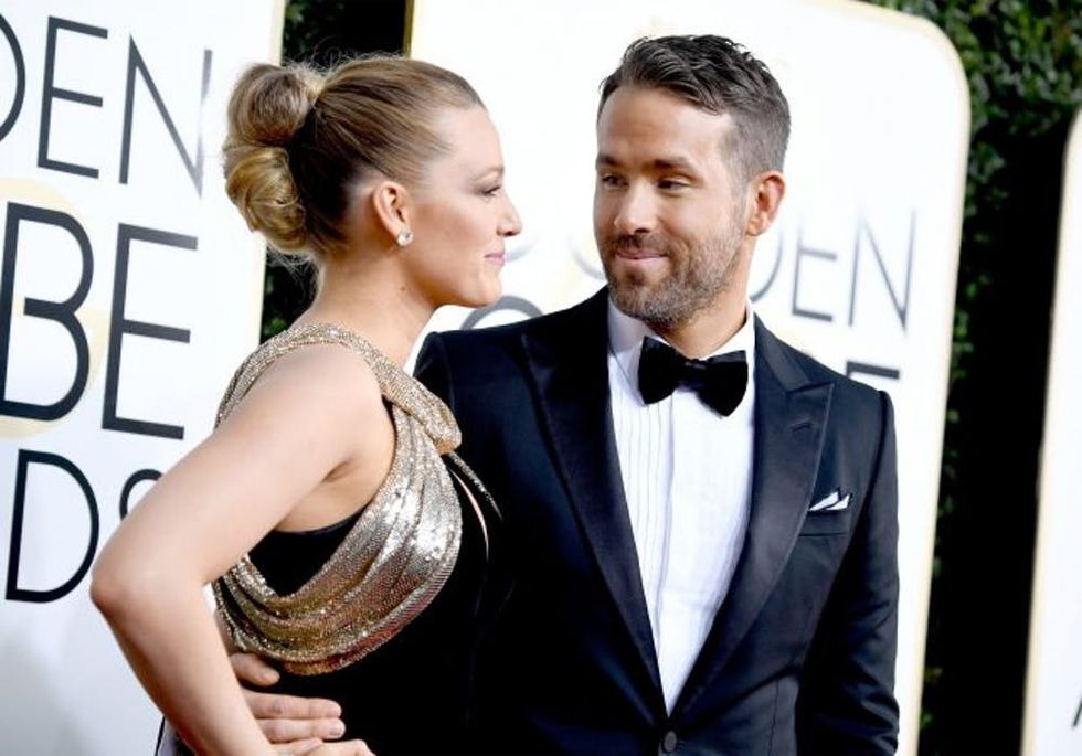 BEVERLY HILLS, CA - JANUARY 08: Actors Blake Lively and Ryan Reynolds attend the 74th Annual Golden Globe Awards at The Beverly Hilton Hotel on January 8, 2017 in Beverly Hills, California. (Photo by Frazer Harrison/Getty Images)