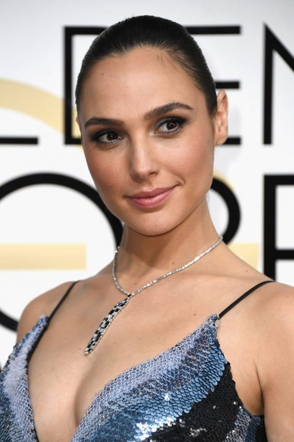 BEVERLY HILLS, CA - JANUARY 08: Actress Gal Gadot attends the 74th Annual Golden Globe Awards at The Beverly Hilton Hotel on January 8, 2017 in Beverly Hills, California. (Photo by Frazer Harrison/Getty Images)