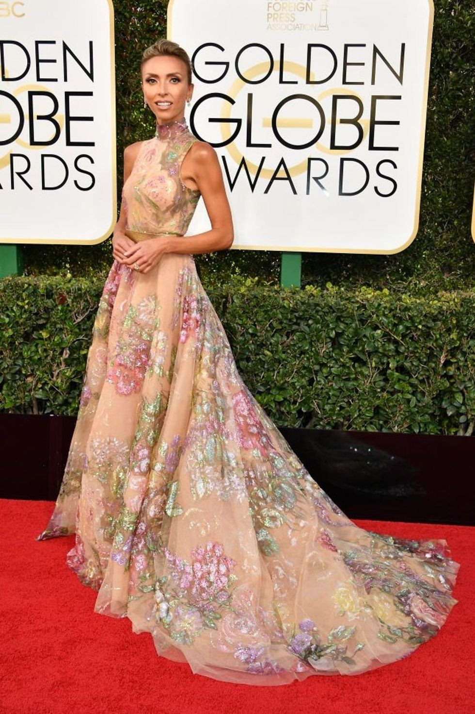 BEVERLY HILLS, CA - JANUARY 08: TV personality Giuliana Rancic attends the 74th Annual Golden Globe Awards at The Beverly Hilton Hotel on January 8, 2017 in Beverly Hills, California. (Photo by Steve Granitz/WireImage)