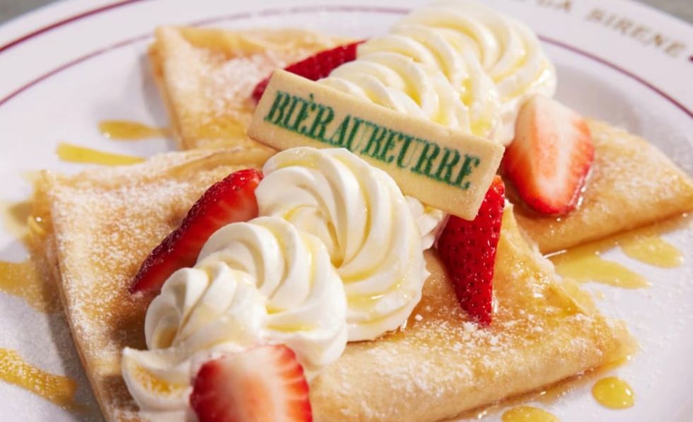 Bi\u00e8raubeurre Crepe from Cafe L'air de la Sir\u00e8ne in Ministry of Magic