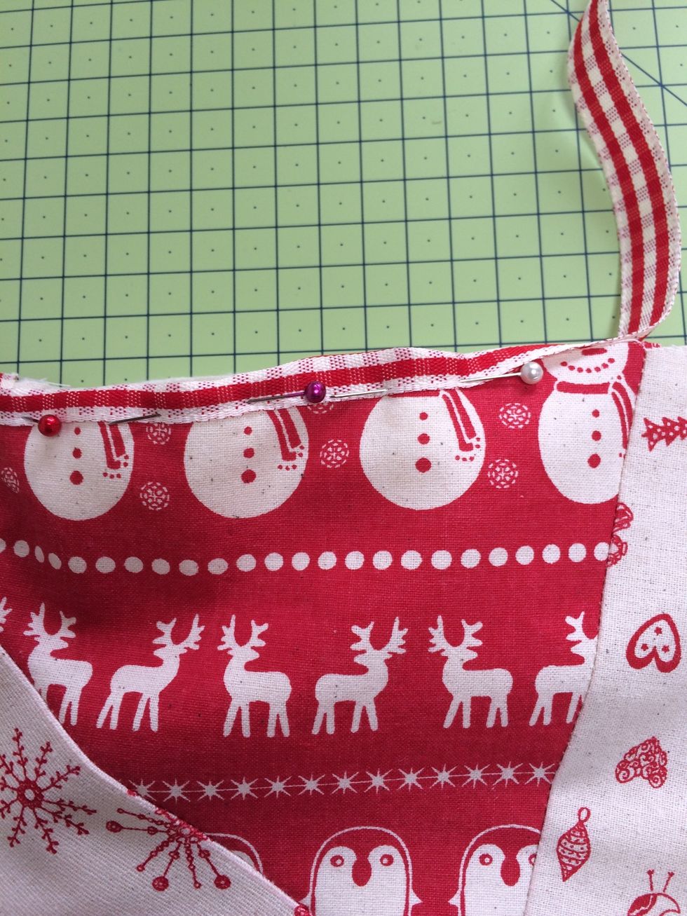 Bind neck opening with ribbon