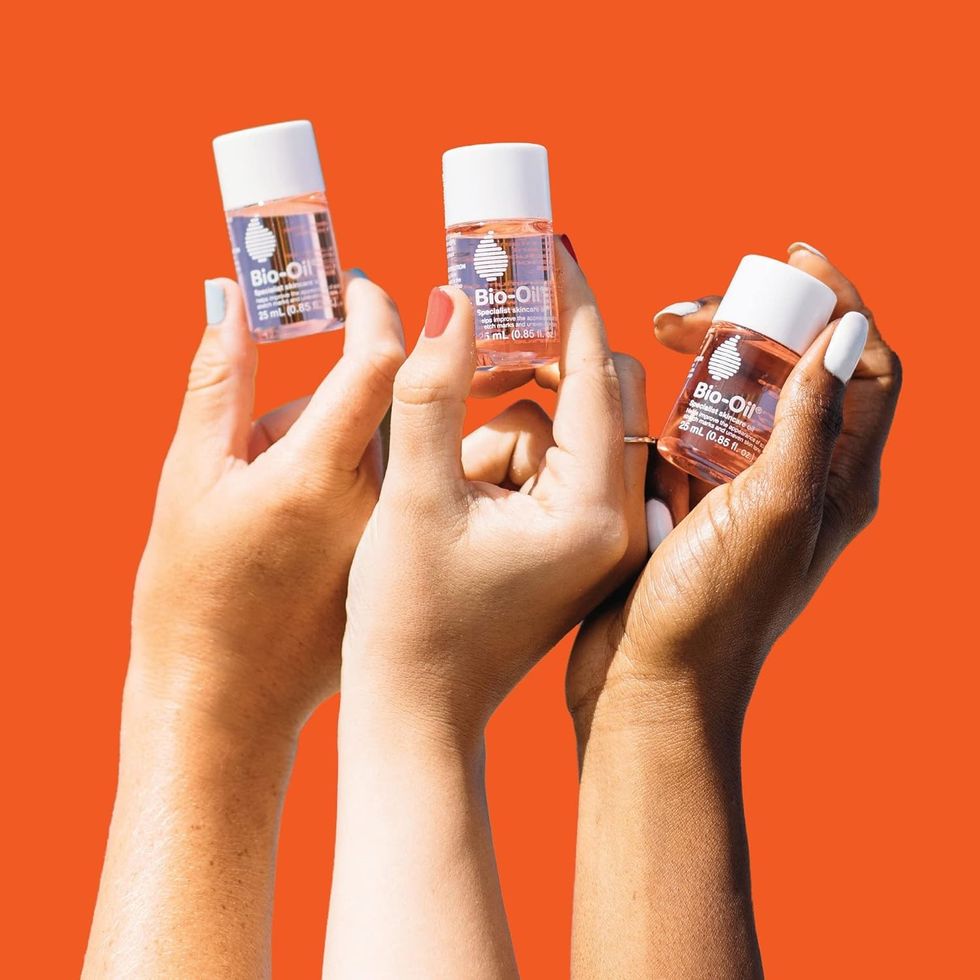 Bio-Oil Skincare Oil Serum for Scars and Stretch Marks, Body and Face Moisturizer, Dermatologist Recommended, Non-Comedogenic, Travel Size, For All Skin Types, Vitamin A, E, 0.85 oz, Pack of 3