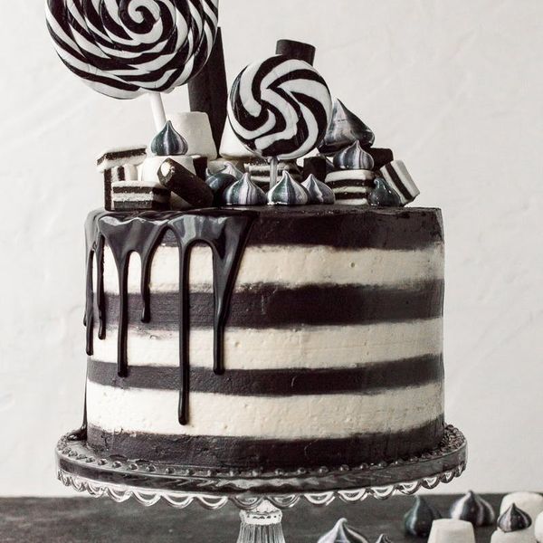 black and white striped bettlejuice cake