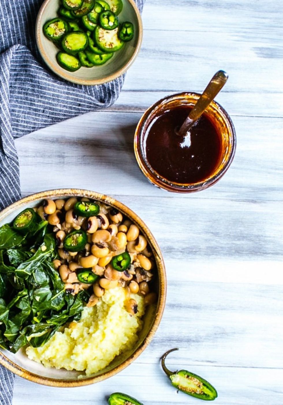 Black Eyed Peas With Smoky Collards and Cheesy Grits