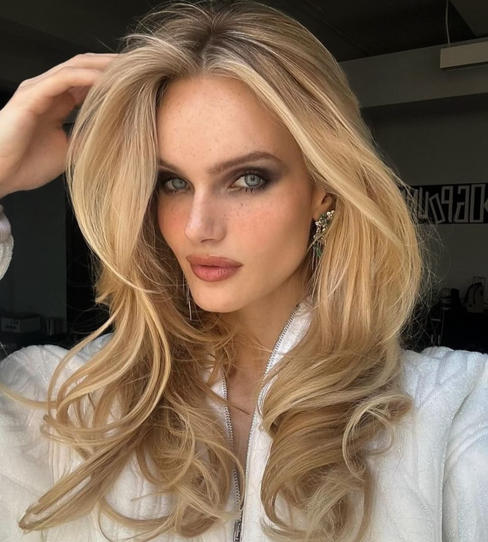 blonde hair color trend for 2024