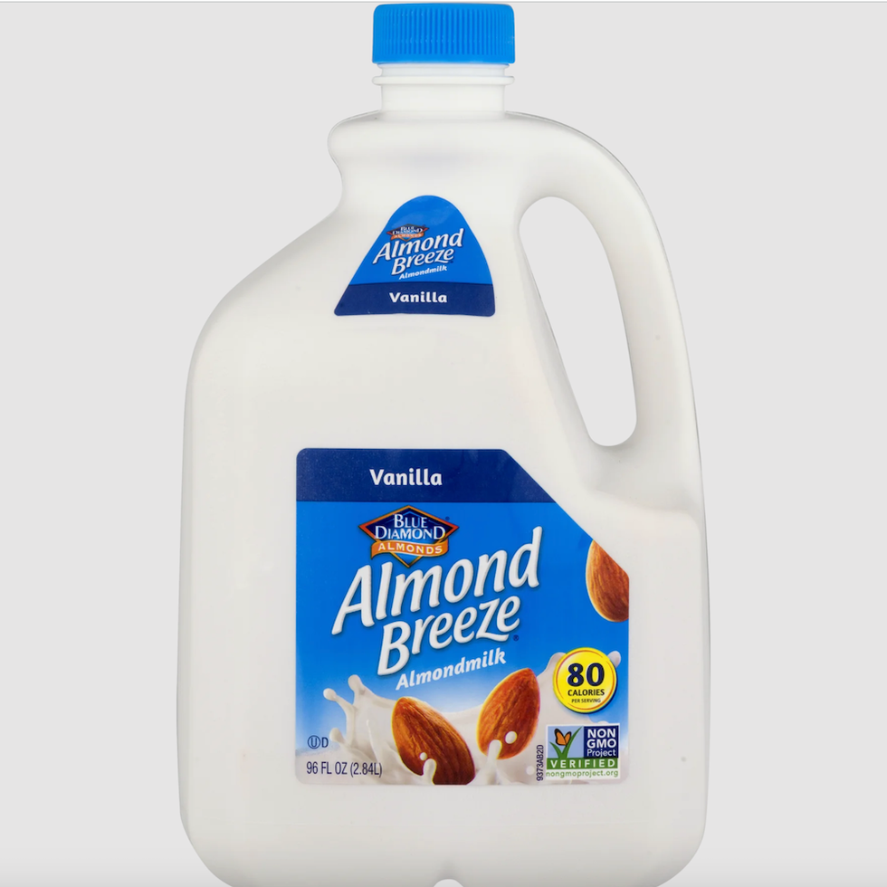 blue diamond vanilla almond milk