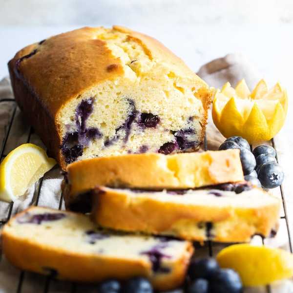 Blueberry Lemon Yogurt Cake