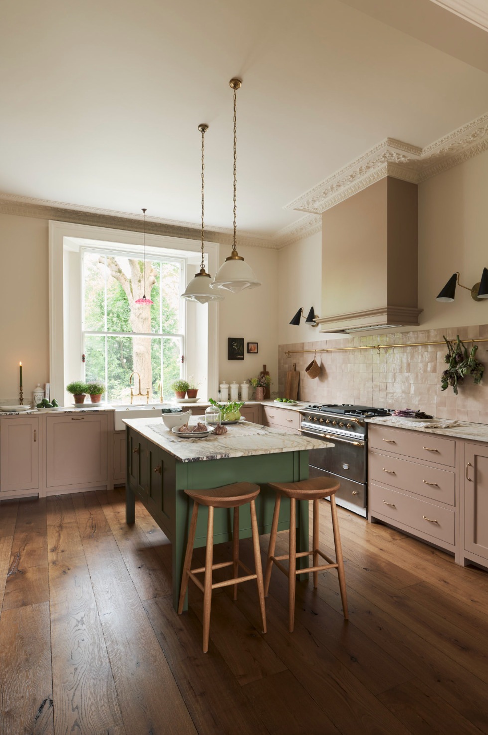 blush kitchen