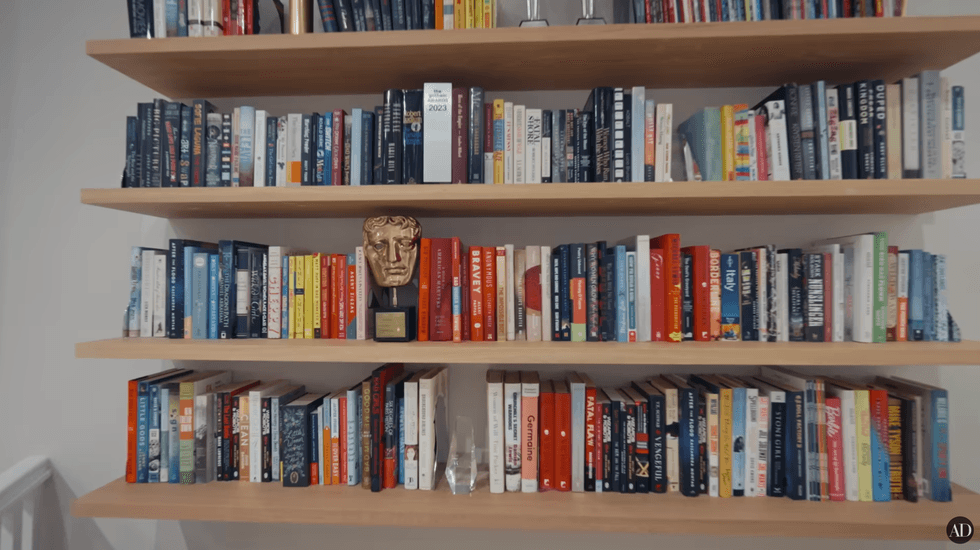 bookshelf