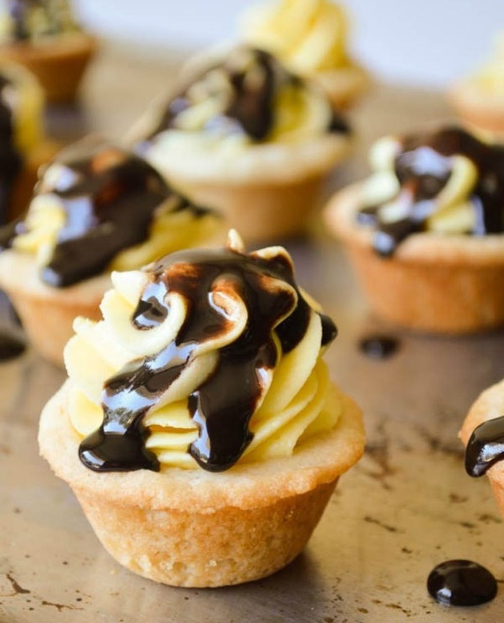Boston Cream Pies