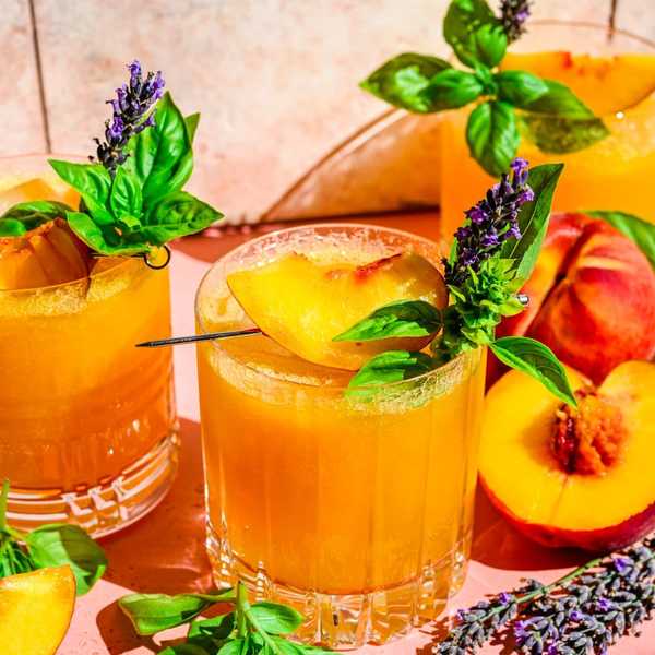 Bourbon Peach Smash cocktail recipe