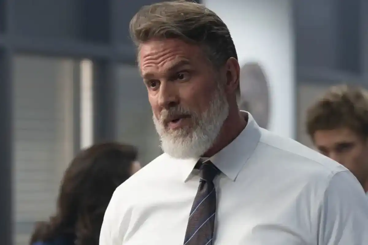 Branton Box as Sheriff Johnny