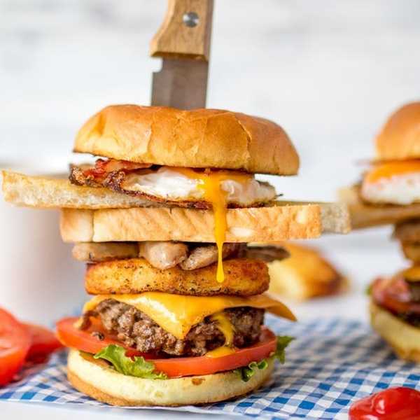Breakfast Cheeseburger