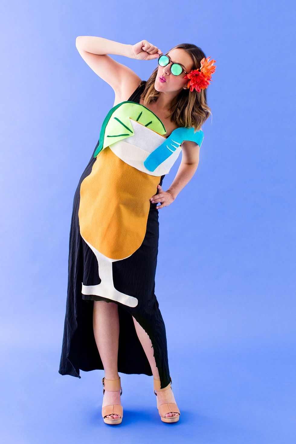 brit maternity halloween costume emoji tropical drink