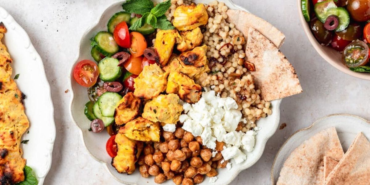 24 Macro and Buddha Bowl Recipes For Healthy Eating - Brit + Co