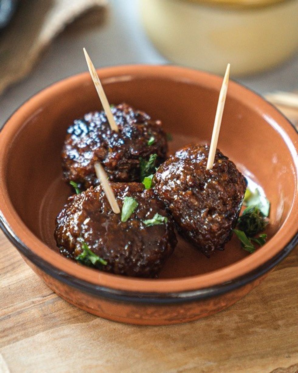 Budget-Friendly Vegan Meatball Glaze Recipe