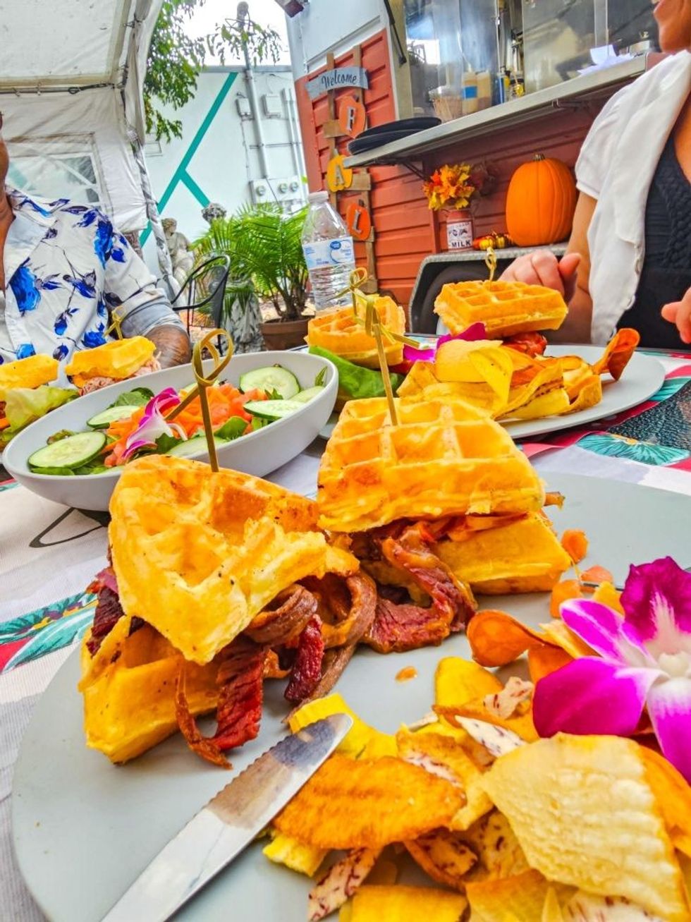 Bulegreen Cafe Yard waffles