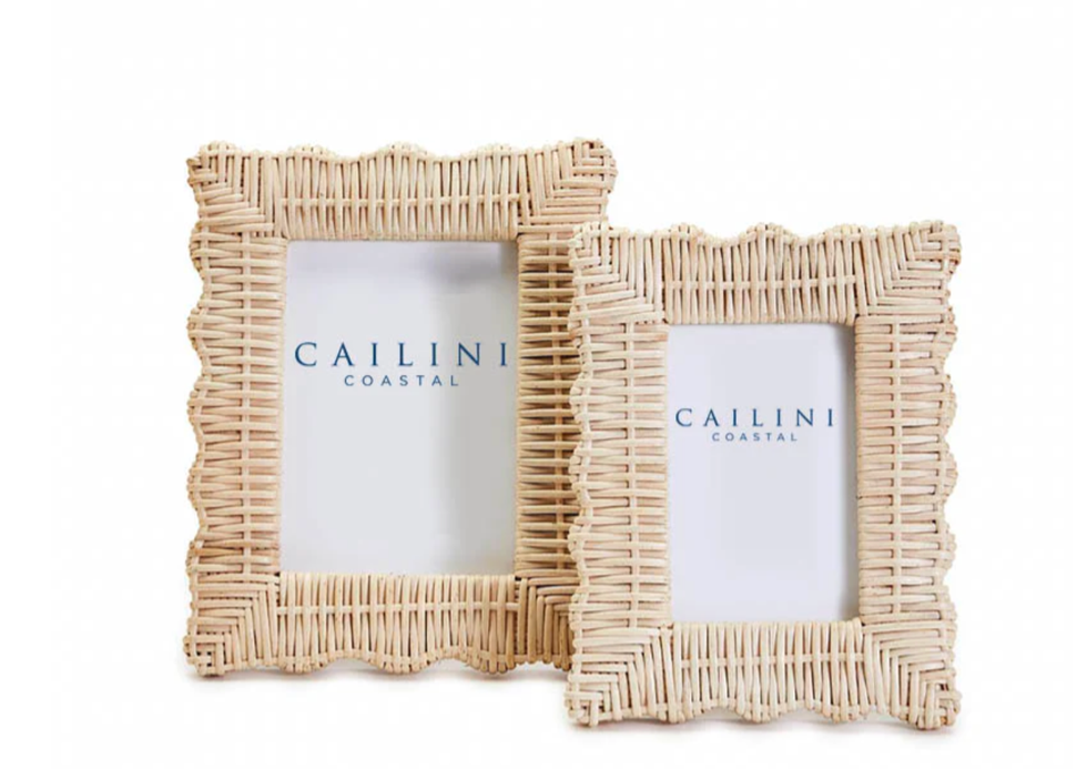 Cailini Coastal Isle Scallop Photo Frame
