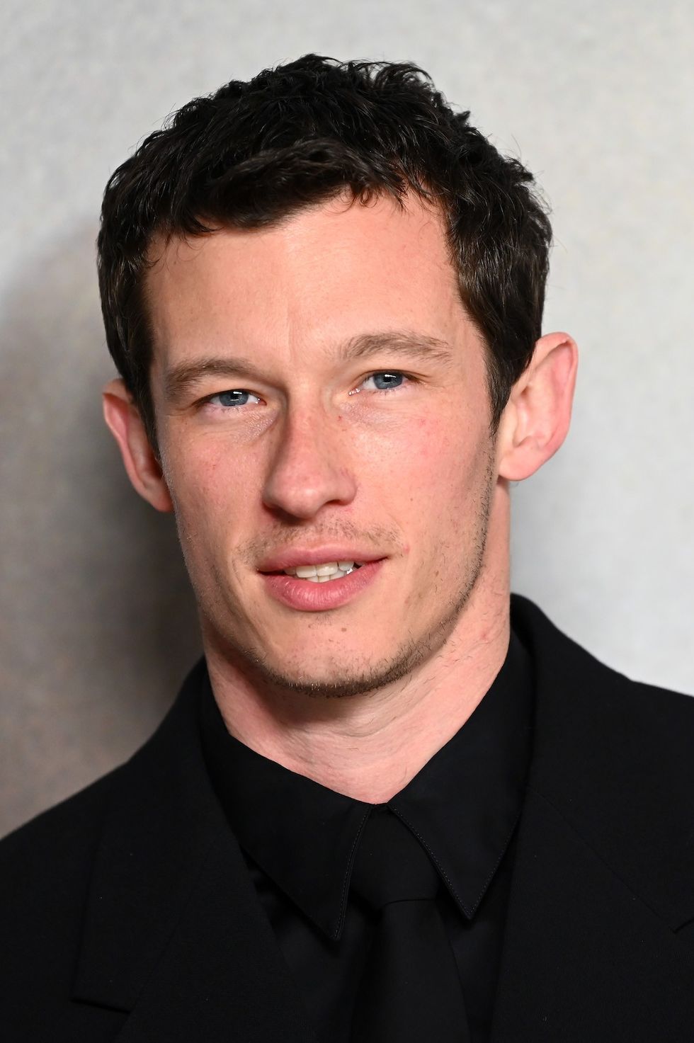callum turner dua lipa boyfriend