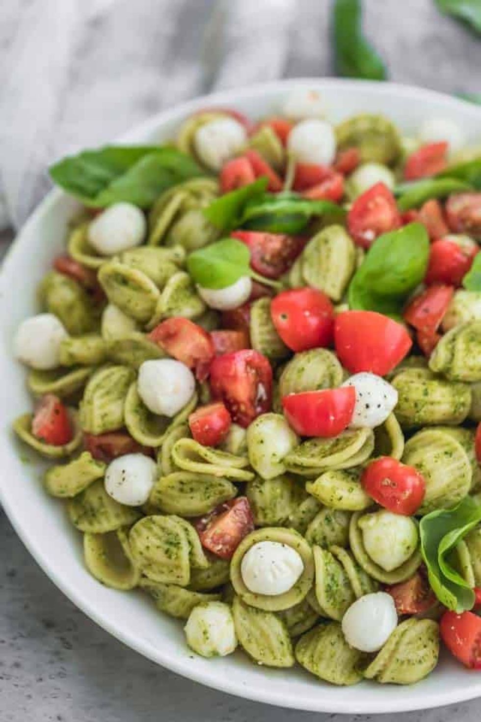 Caprese Pasta Salad with Pesto