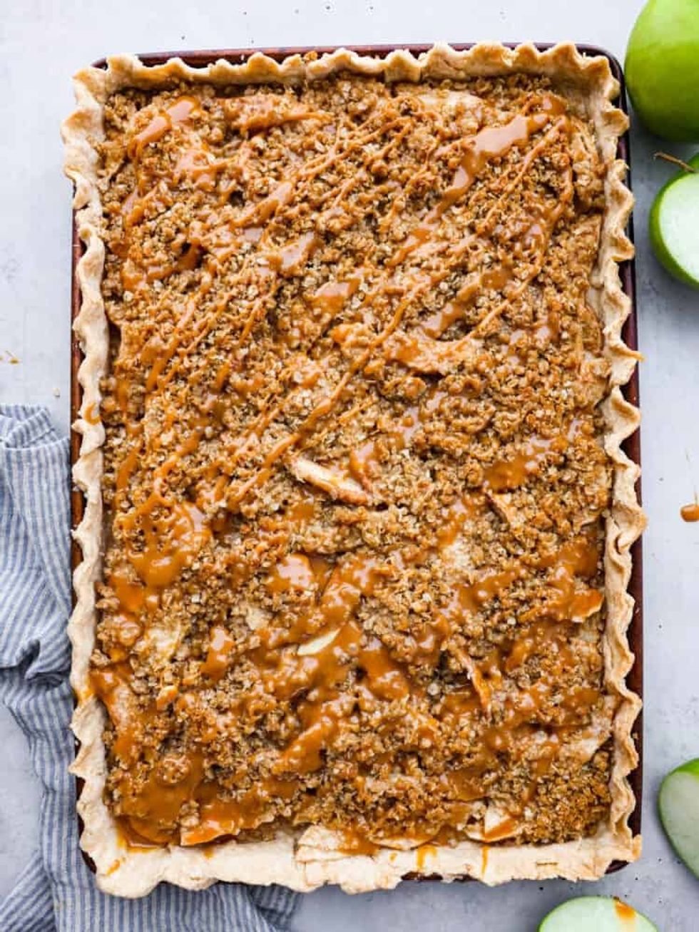 Caramel Apple Slab Pie