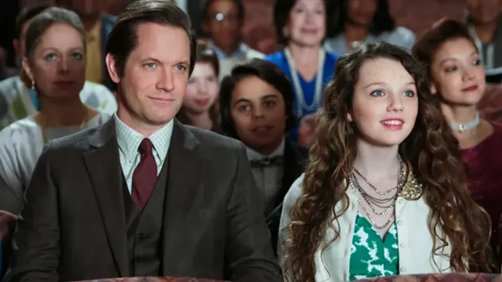 carrie bradshaw's dad and sister in The Carrie Diaries