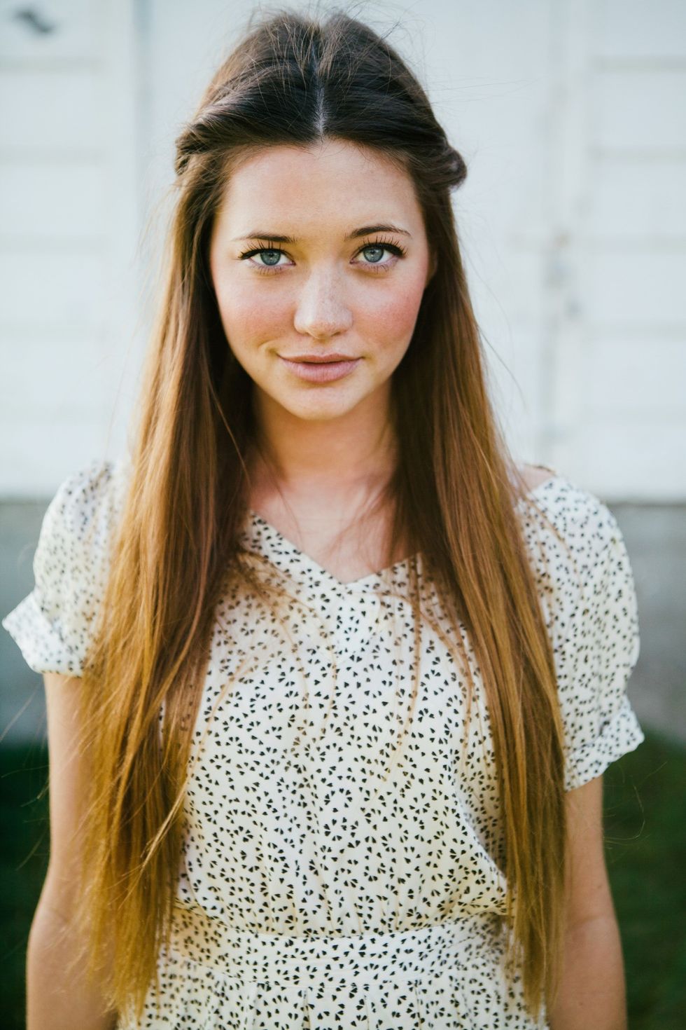 Center Parted + Pinned Hairstyles That Keep Hair Out Of Face