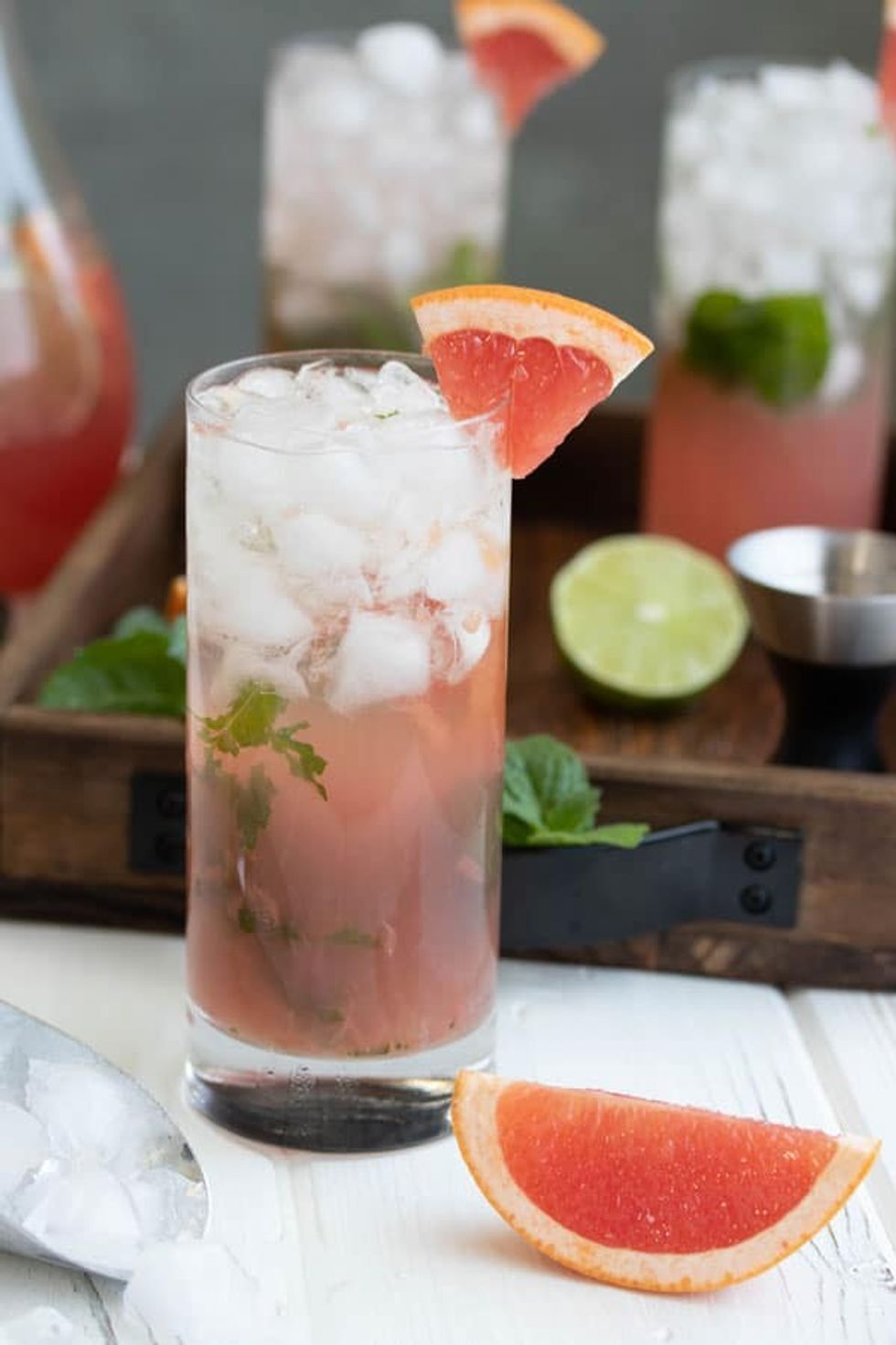 Champagne Grapefruit Pineapple Mojito