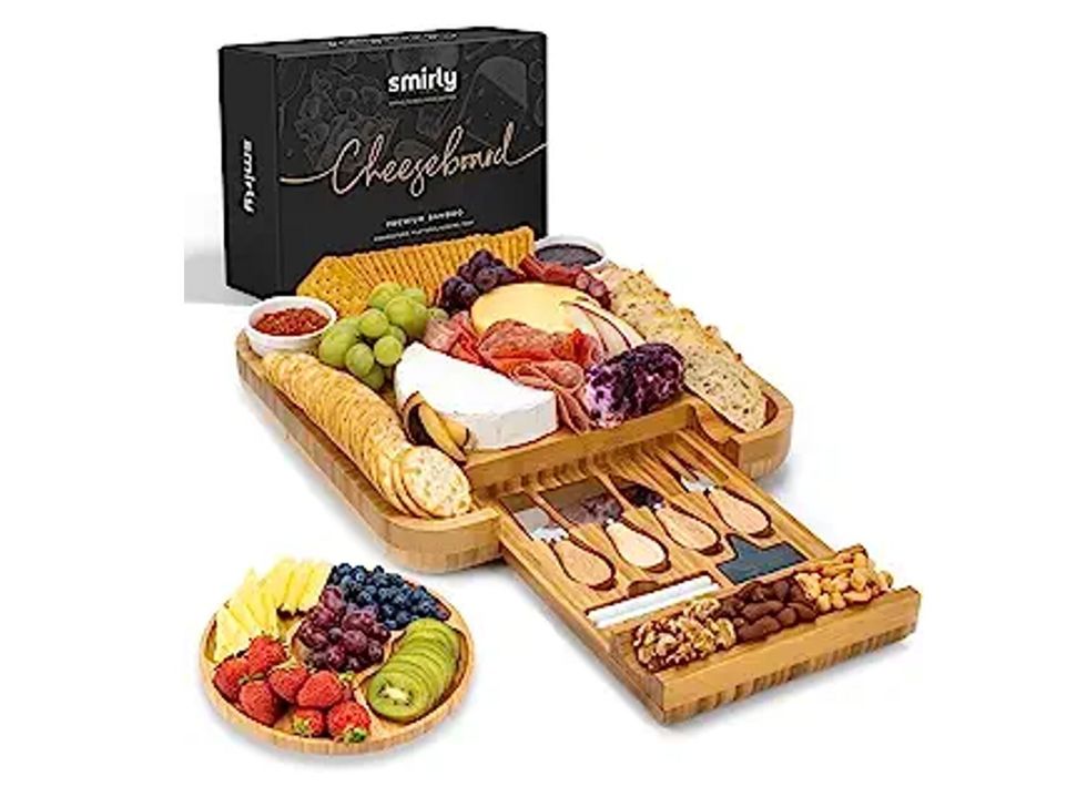 Charcuterie Board to bring to Fourth of July Party