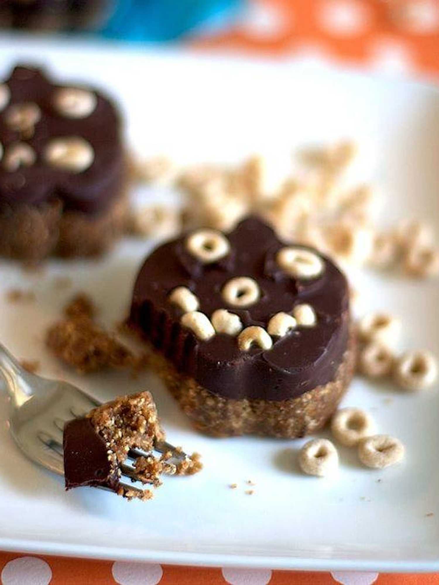 Cheerios and Chocolate Tart