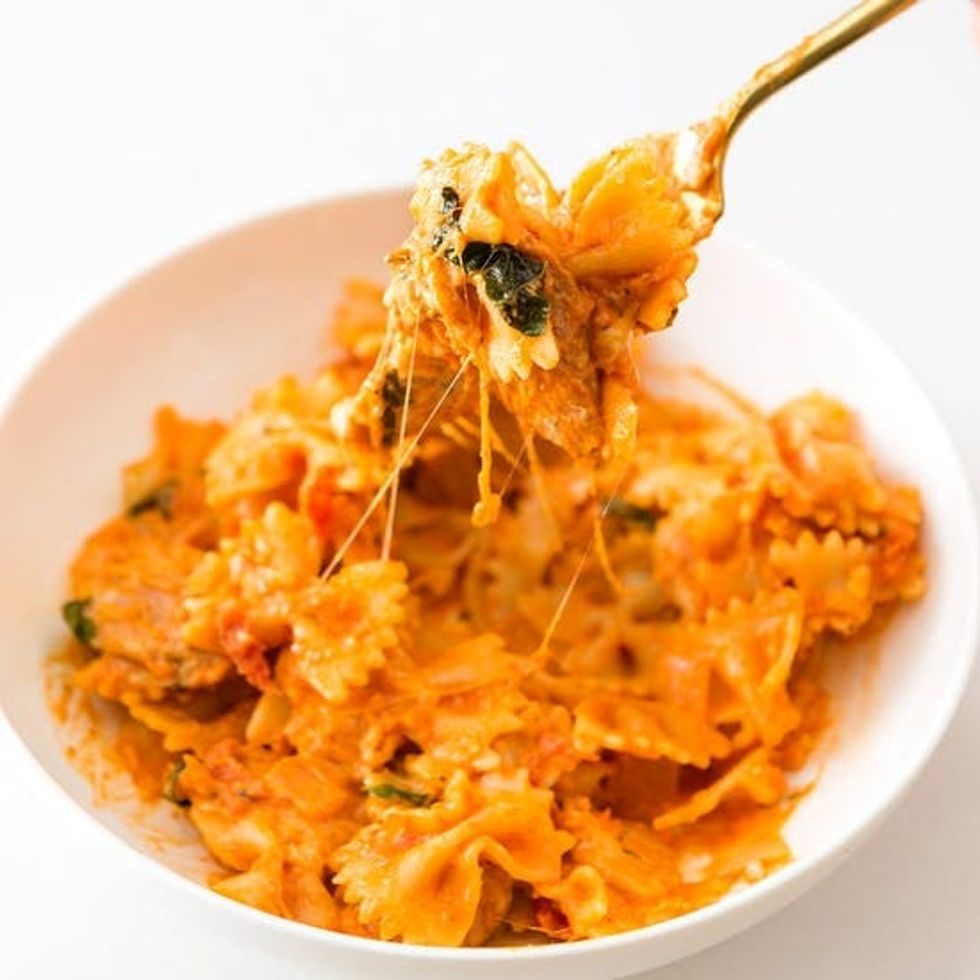 cheesy pasta bake