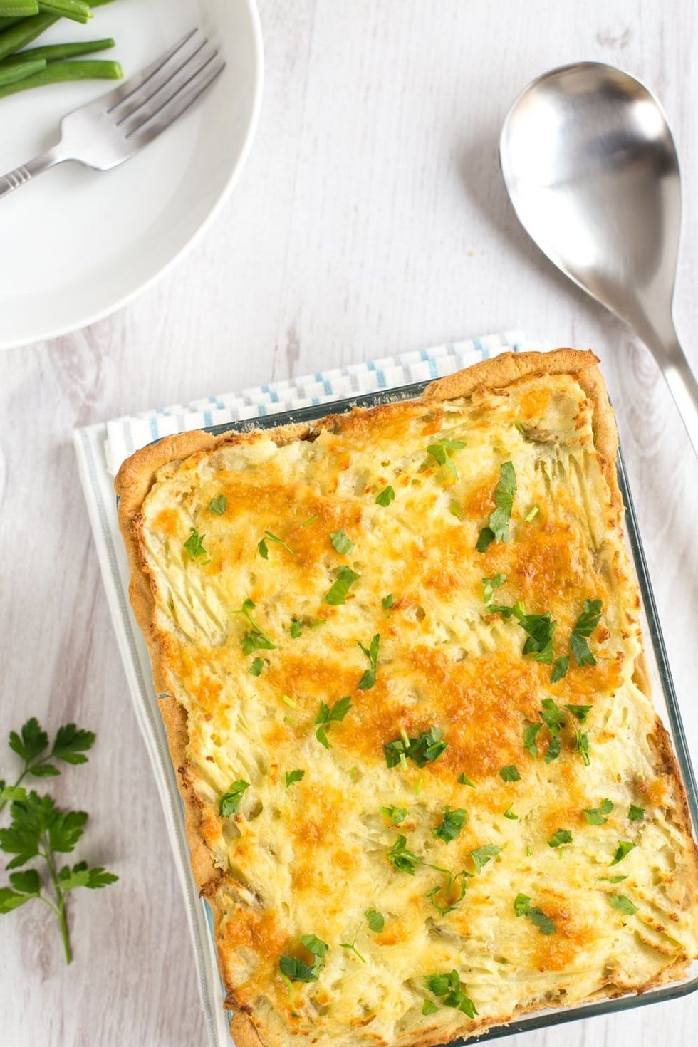 Cheesy shepherd's pie pie-11