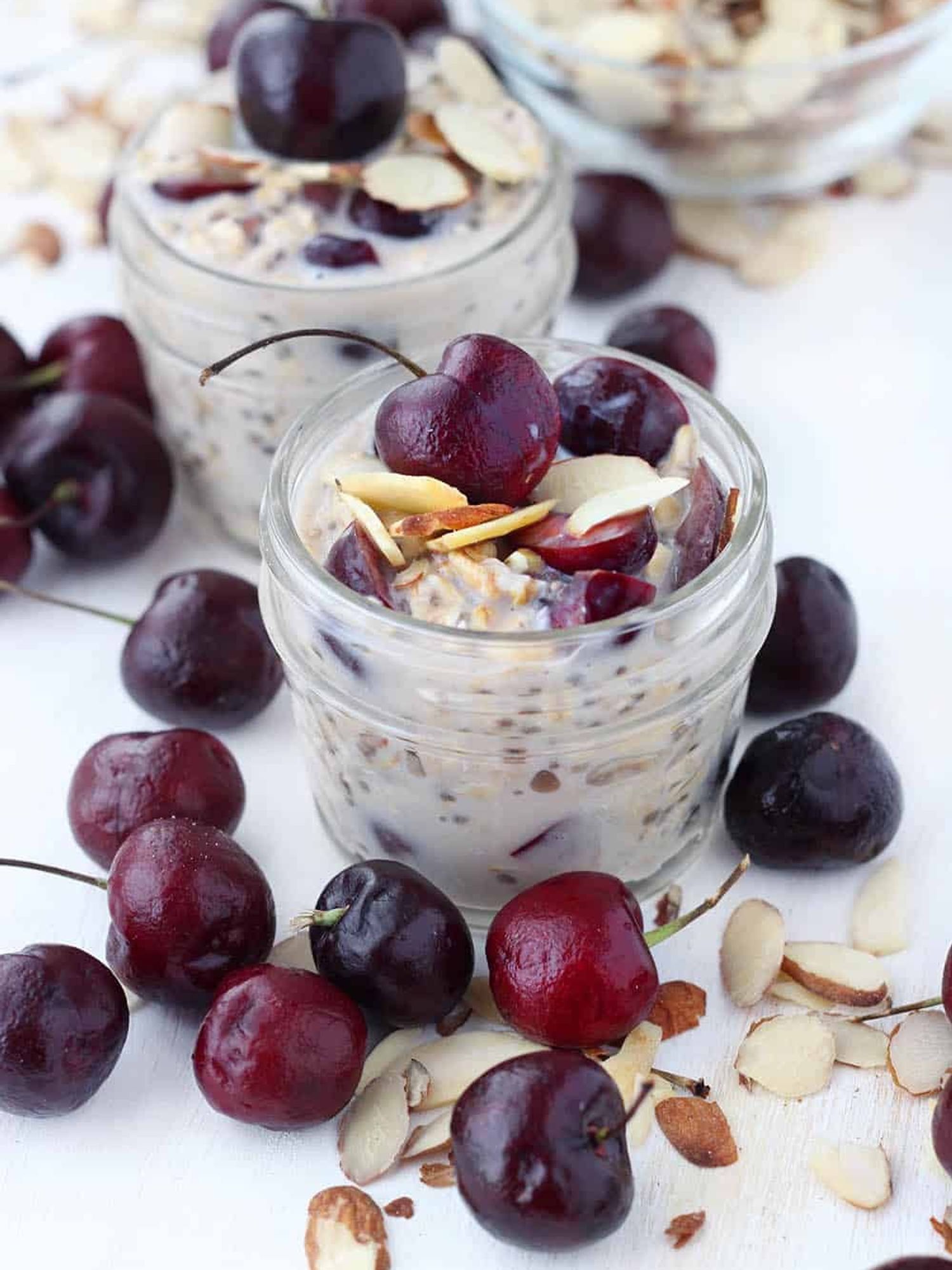 Cherry Almond Overnight Oats