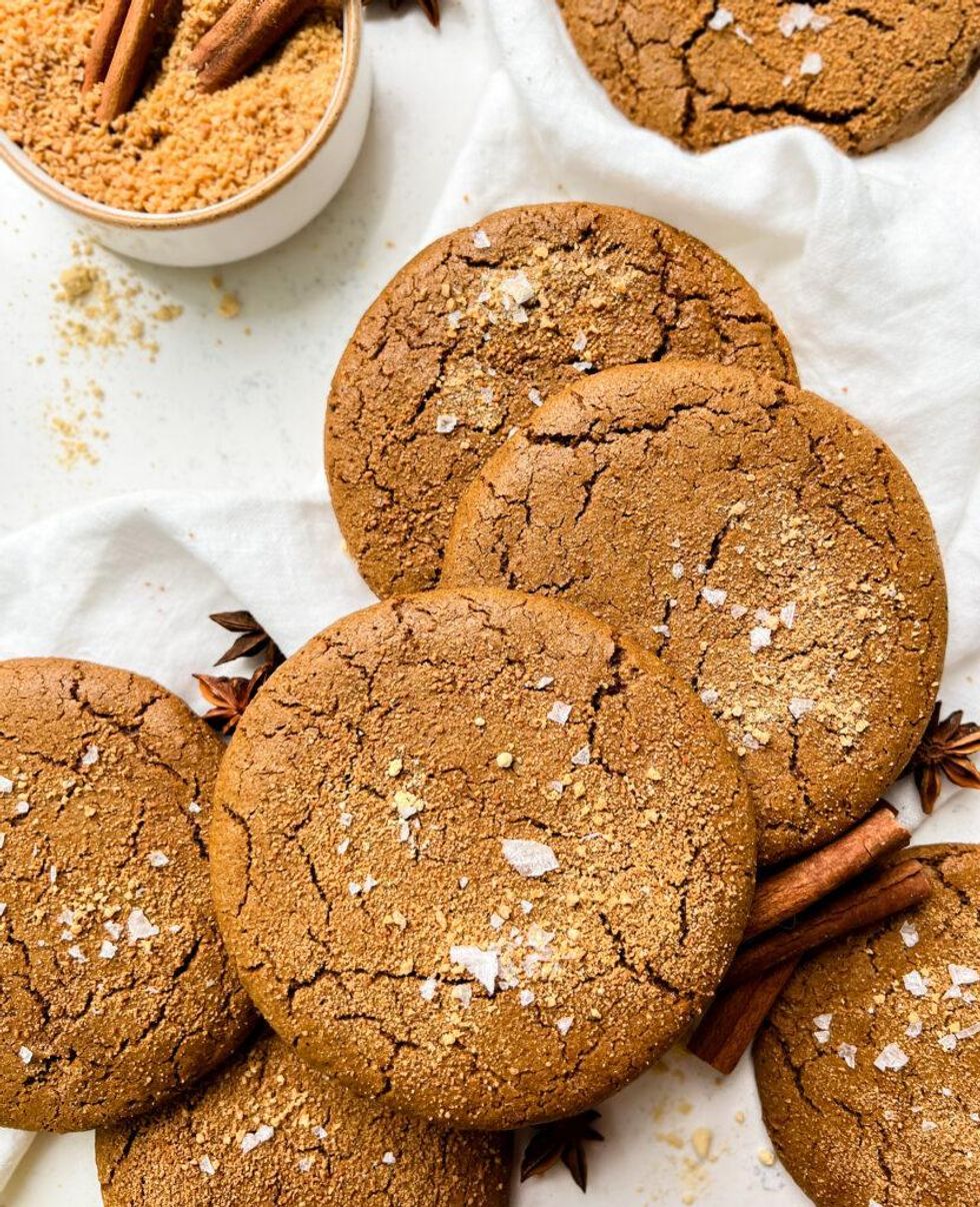 Chewy Vegan Ginger Molasses Cookies