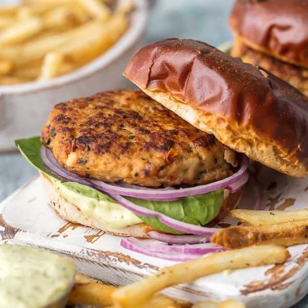 Chicken Burgers with Feta and Sun-Dried Tomato