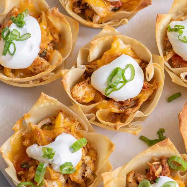 Chicken Taco Wonton Cups