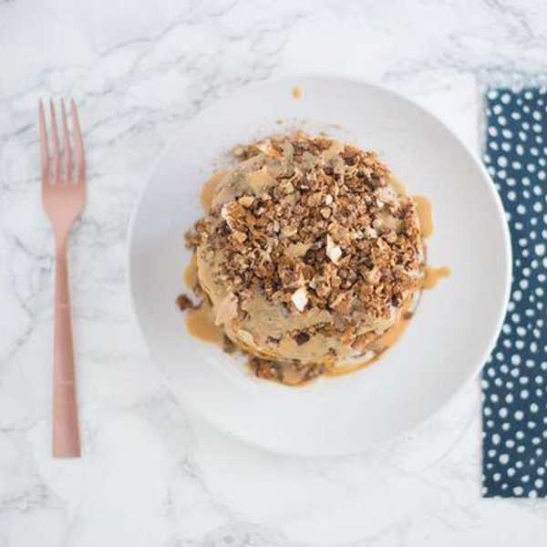 Chickpea Flour Pumpkin Pancakes