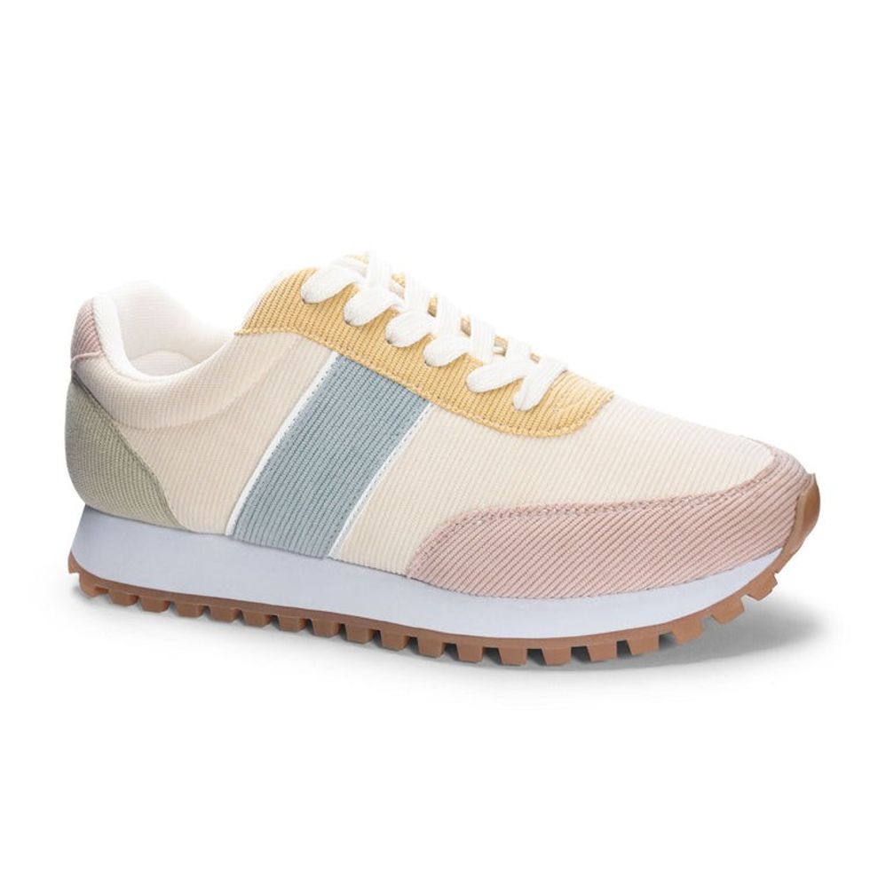 Chinese Laundry Desert Dog Casual Sneaker