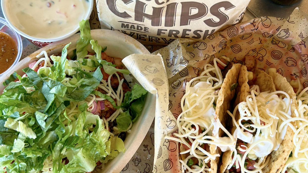 Chipotle BOGO Deal Back Home Thanksgiving 2025