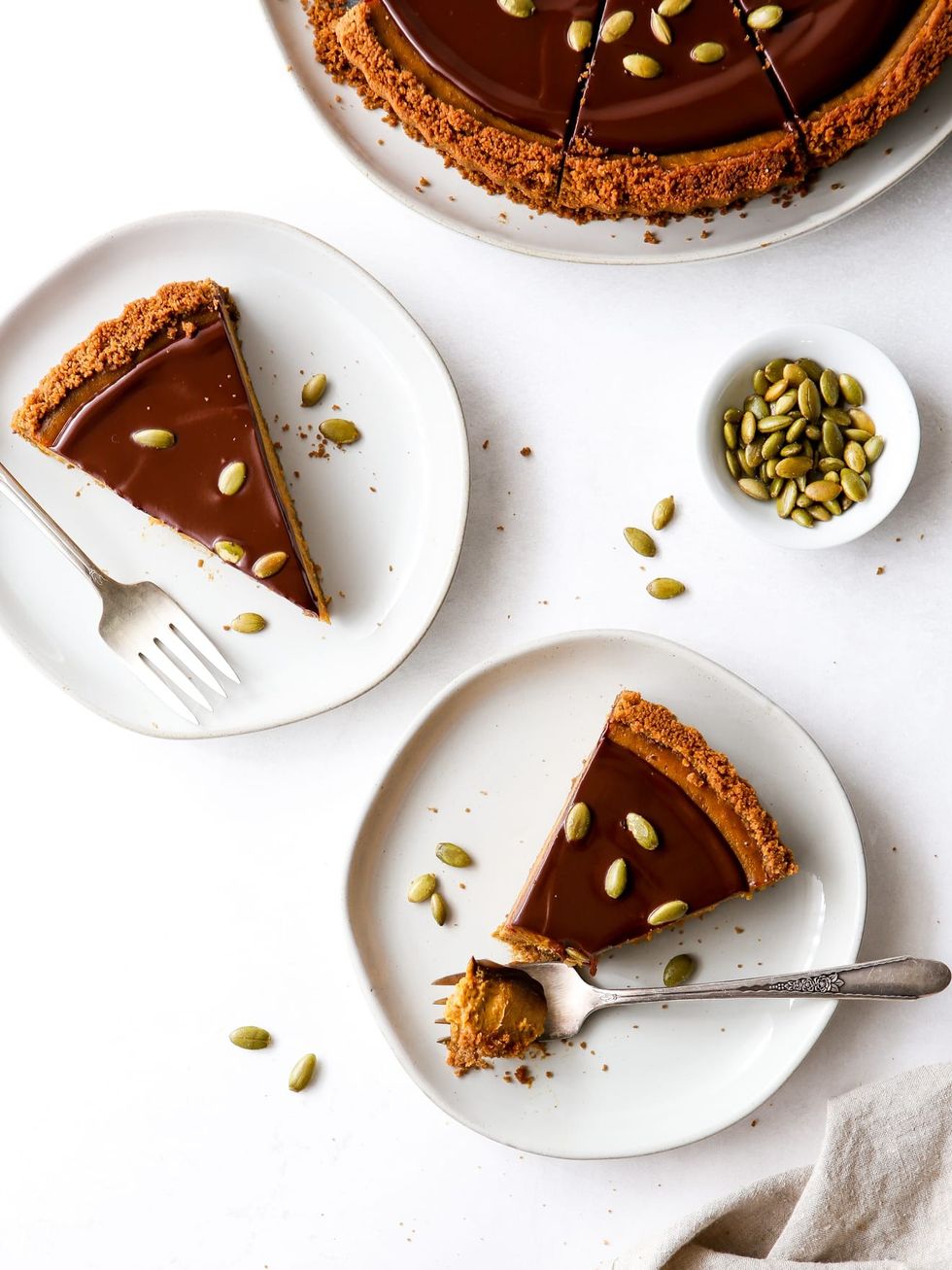 chocolate pumpkin tart with gingersnap crust