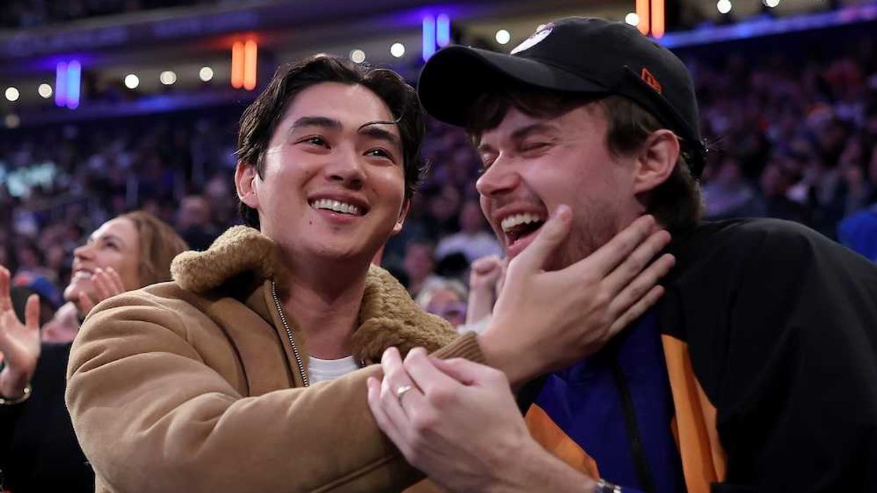 chris briney sean kaufman kiss knicks game