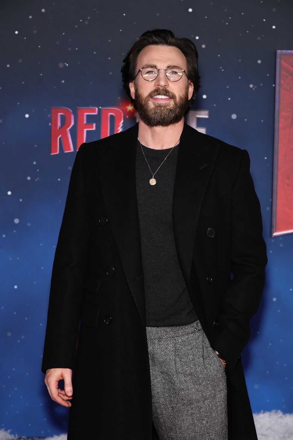 chris evans at the red one premiere