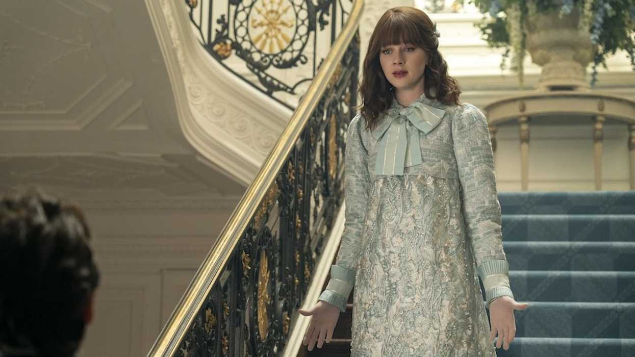 claudia jessie as eloise bridgerton