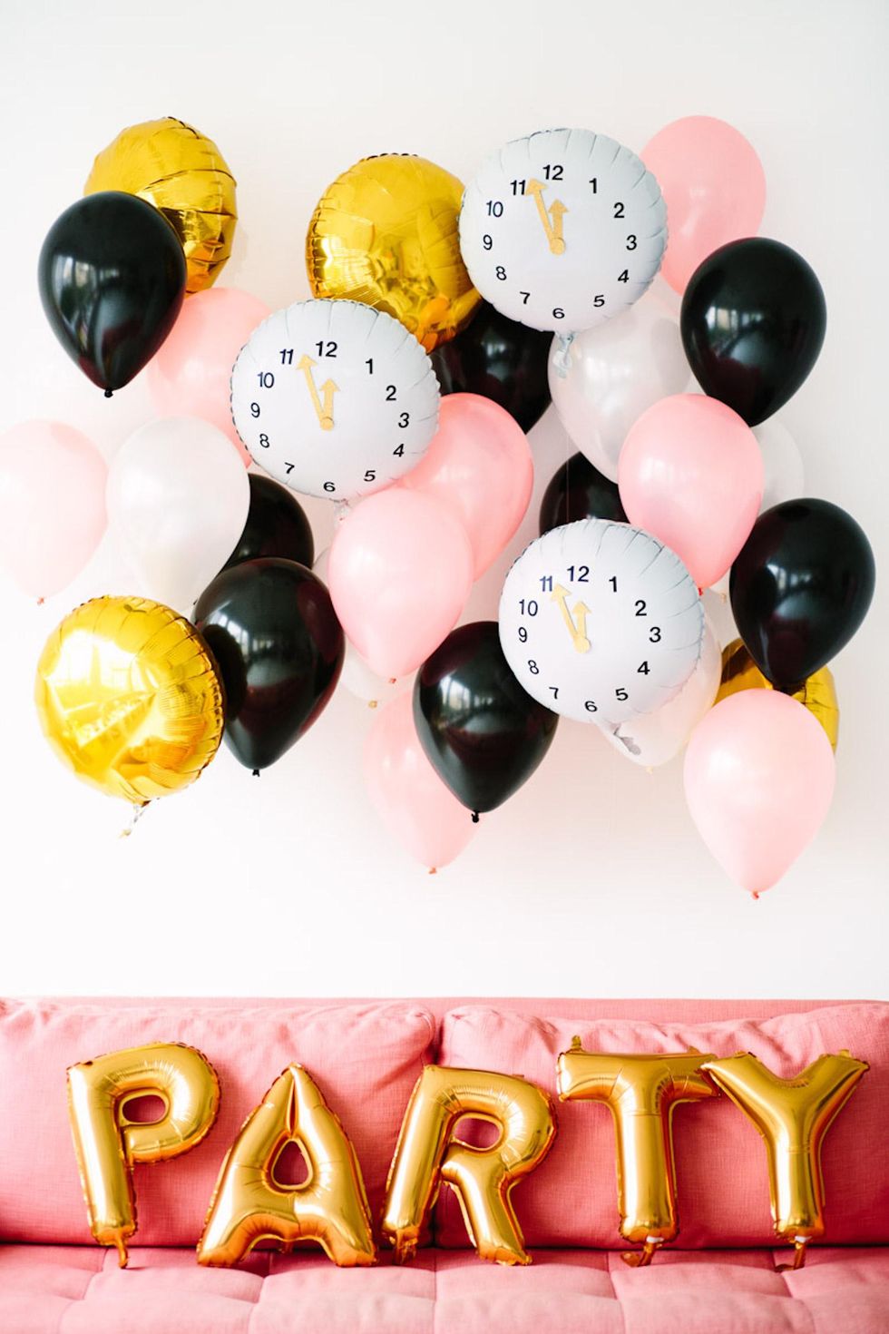 Clock Balloons New Year\u2019s Eve Decorations