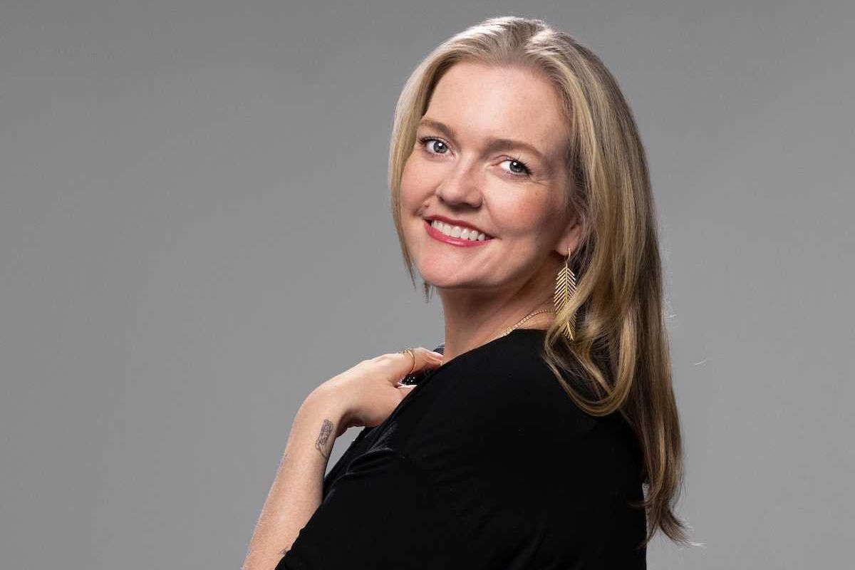 colleen hoover interview