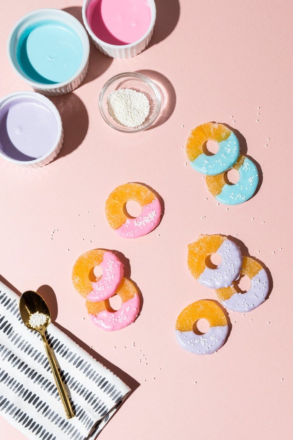 Color-Dipped Candied Pineapple Recipe